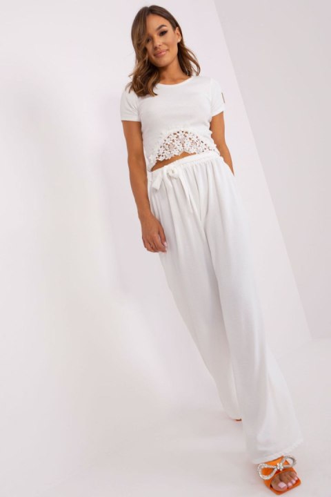 Spodnie Damskie Model TW-SP-BI-2086.24P Ecru - Och Bella Och Bella