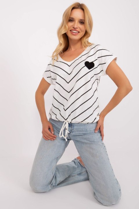 Bluzka Model RV-BZ-8643.75 White/Black - Relevance Relevance Bluzka Model RV-BZ-8643.75 White/Black - Relevance Relevance
