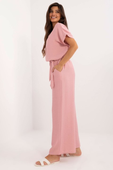 Spodnie Komplet Model DHJ-KMPL-3301.63 Light Pink - Italy Moda Italy Moda Spodnie Komplet Model DHJ-KMPL-3301.63 Light Pink - Italy Moda Italy Moda