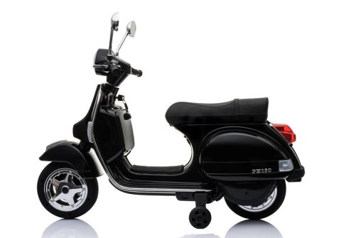Skuter na Akumulator Vespa Czarny LEAN CARS