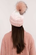 Czapka Model JK-CZ-52.31 Light Pink - Rue Paris Rue Paris