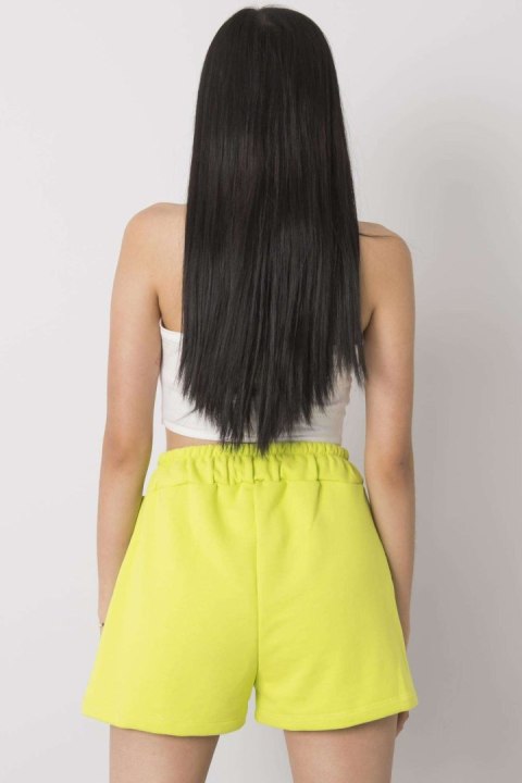 Szorty Damskie Model RV-SN-6700.20X Limonka - Rue Paris Rue Paris Szorty Damskie Model RV-SN-6700.20X Limonka - Rue Paris Rue Paris