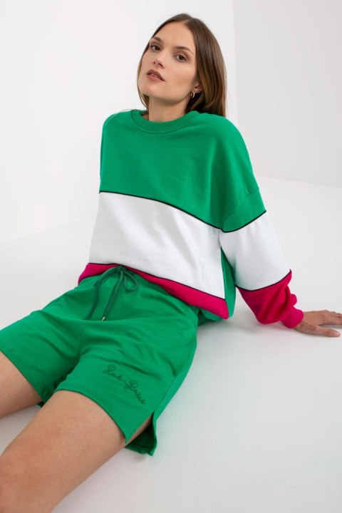 Szorty Damskie Model RV-SN-7995.14 Green - Rue Paris Rue Paris Szorty Damskie Model RV-SN-7995.14 Green - Rue Paris Rue Paris