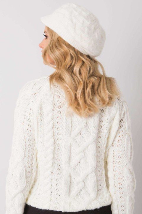 Czapka Damska Model AT-CZ-H-615 Ecru - AT AT