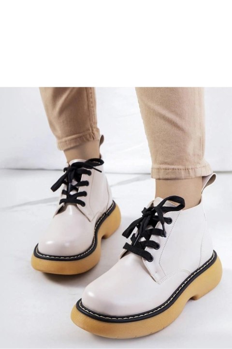 Beżowe botki typu glany Redelek - Solea Solea Beżowe botki typu glany Redelek - Solea Solea