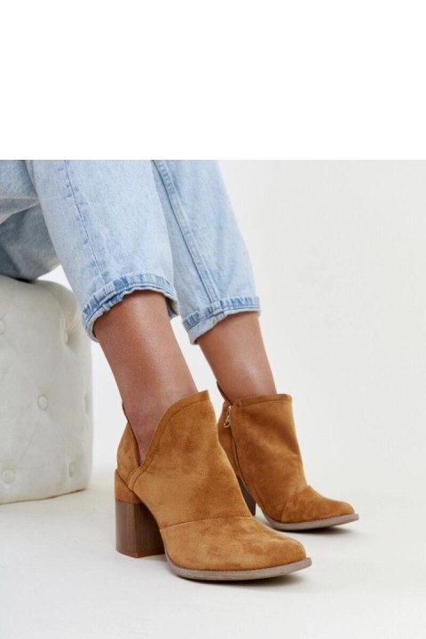 Brązowe botki z wcięciem na klocku Brankka - Solea Solea