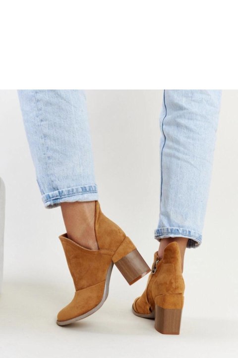 Brązowe botki z wcięciem na klocku Brankka - Solea Solea