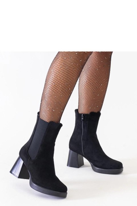 Czarne botki z kwadratowym noskiem na słupku eko-zamsz Hesca - Solea Solea