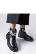 Czarne botki z ozdobnymi łańcuchami Mezzavia - Solea Solea