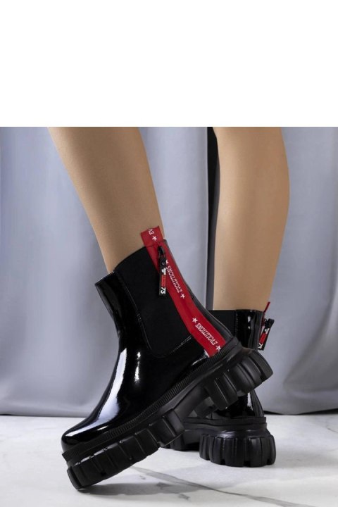 Czarne lakierowane botki Casta - Solea Solea