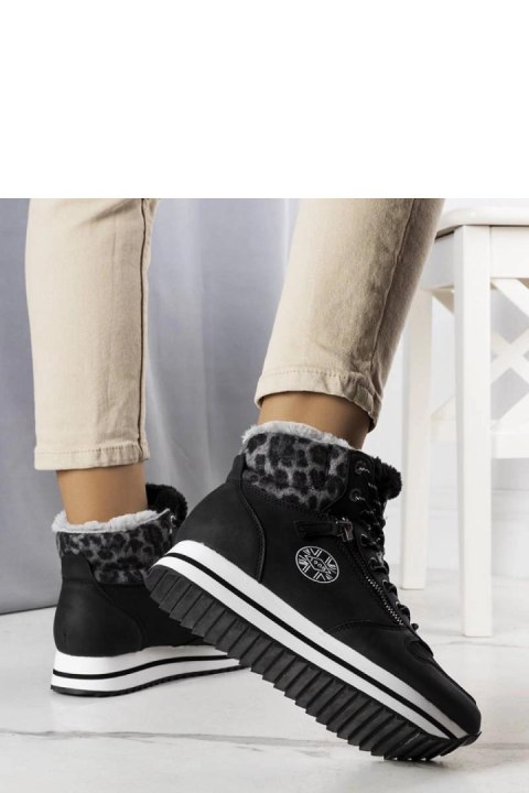 Czarne ocieplane botki LCJ-22-31-1448L Lee Cooper - Solea Solea