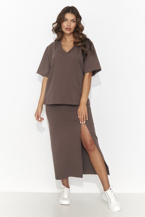 Spódnica Komplet Model NU468 Czekolada - Numinou Numinou Spódnica Komplet Model NU468 Czekolada - Numinou Numinou