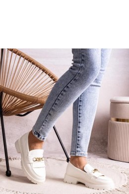 Białe półbuty ze złotą klamerką Anielania - Solea Solea