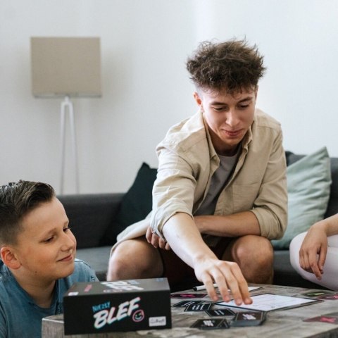 Gra towarzyska Niezły Blef Trefl 01975 Trefl Gry