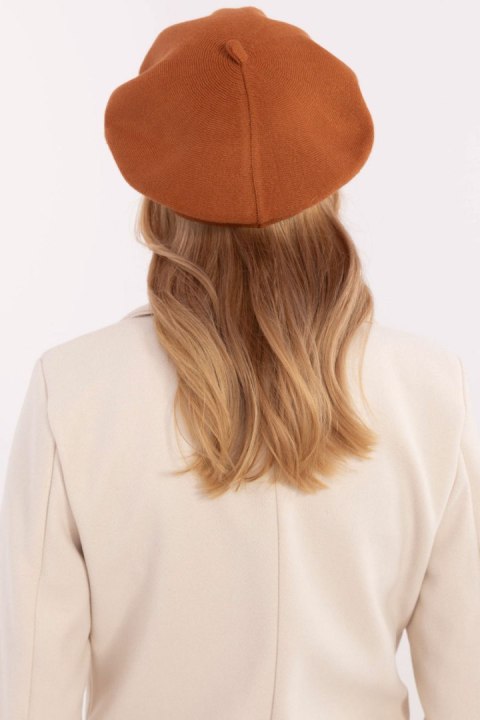 Beret Model AT-CZ-231305.91P Brown - AT AT Beret Model AT-CZ-231305.91P Brown - AT AT
