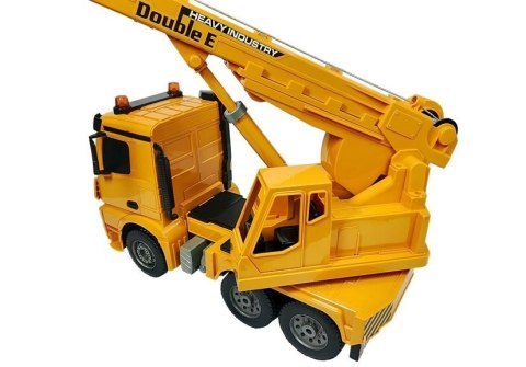 Dźwig Mercedes-Benz Arocs Zdalnie Sterowany Pilot 2.4G z Drewnem Double E Dźwig Mercedes-Benz Arocs Zdalnie Sterowany Pilot 2.4G z Drewnem Double E