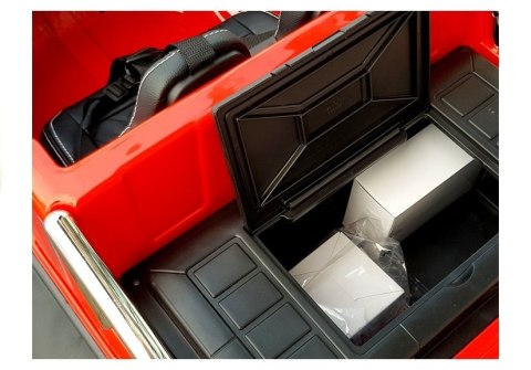 Pojazd Na Akumulator Mercedes 6x45W Czerwony MP4 LEAN CARS Pojazd Na Akumulator Mercedes 6x45W Czerwony MP4 LEAN CARS