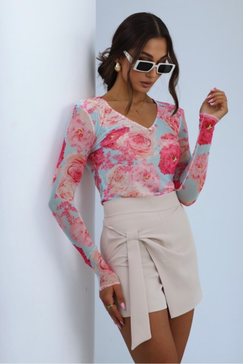 Bluzka Model Lori 200120825 Pink Flowers/Pink - LaBalancia LaBalancia Bluzka Model Lori 200120825 Pink Flowers/Pink - LaBalancia LaBalancia