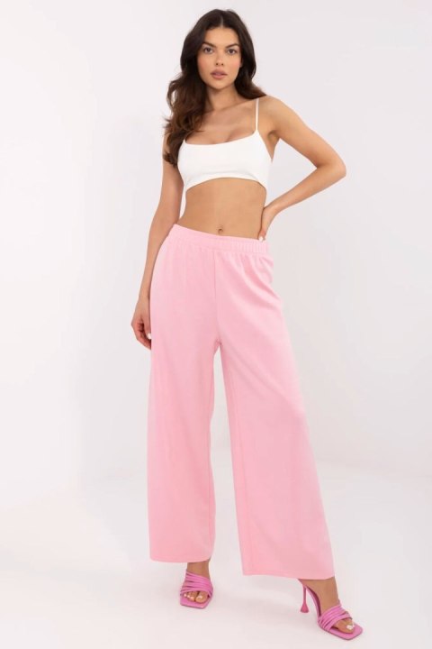 Spodnie Dresowe Model DHJ-SP-19617.62P Pink - Italy Moda Italy Moda