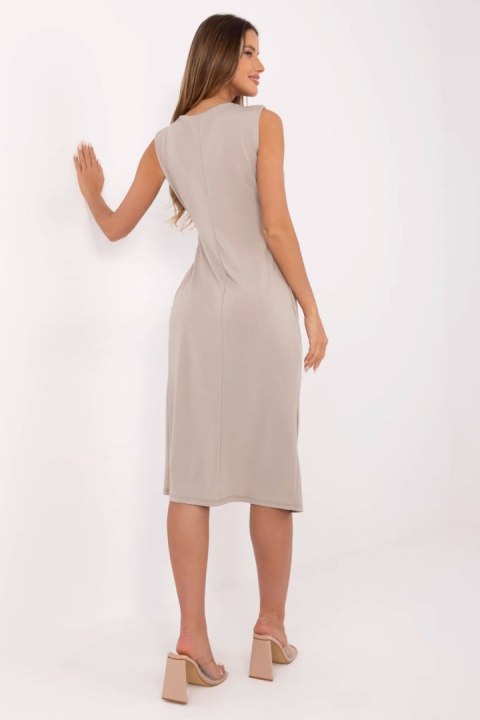 Sukienka Model DHJ-SK-20683.96 Dark Beige - Italy Moda Italy Moda Sukienka Model DHJ-SK-20683.96 Dark Beige - Italy Moda Italy Moda