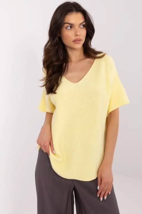 Sweter Damski Model MO-SW-0702.36 Light Yellow - Italy Moda Italy Moda Sweter Damski Model MO-SW-0702.36 Light Yellow - Italy Moda Italy Moda
