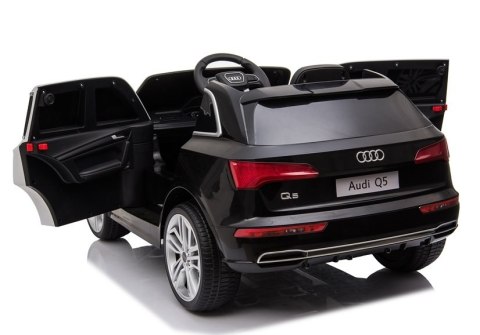 Pojazd na Akumulator Audi Q5 Policja Czarny LEAN CARS Pojazd na Akumulator Audi Q5 Policja Czarny LEAN CARS