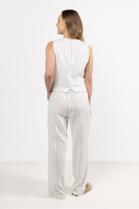 Kamizelka Model A727 Śmietanka - awama Awama Kamizelka Model A727 Śmietanka - awama Awama