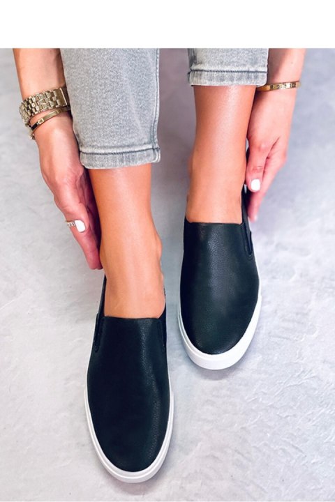 Trampki damskie slip-on DIAZ BLACK - Inello Inello Trampki damskie slip-on DIAZ BLACK - Inello Inello