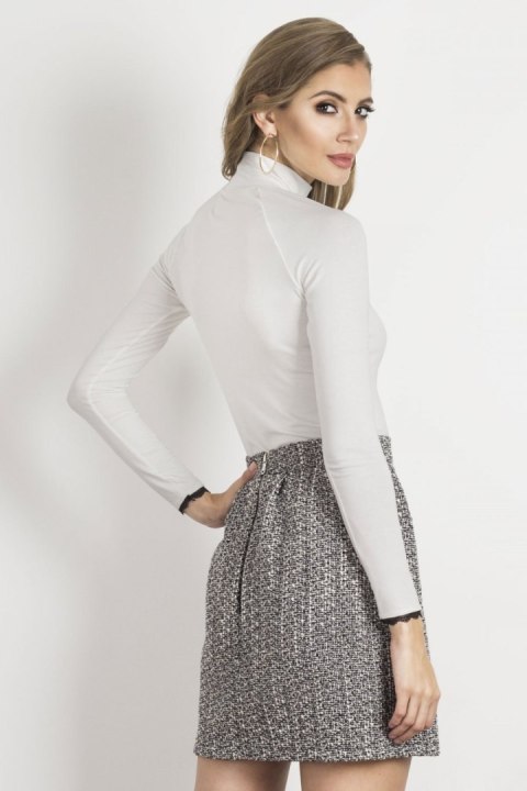 Bluzka Model Pearl Ecru - IVON IVON Bluzka Model Pearl Ecru - IVON IVON