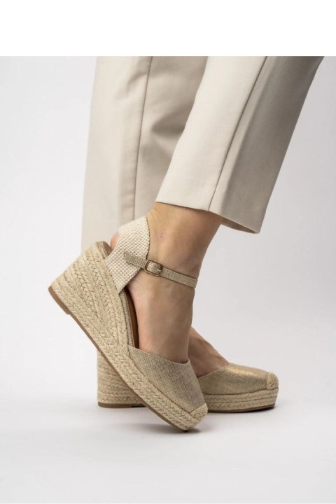 Sandały Model Wild Elegance X5-335 Gold - Inello Inello