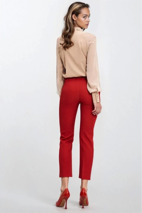 Delikatna beżowa bluzka z szarfą B182 Beige - Nife Nife Delikatna beżowa bluzka z szarfą B182 Beige - Nife Nife