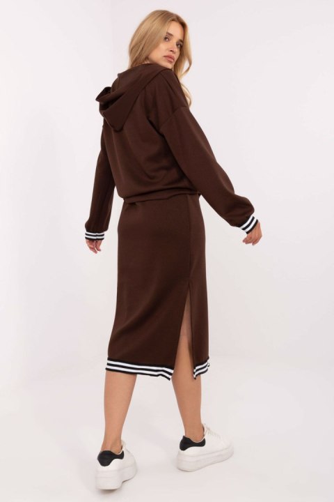 Sukienka Komplet Model IT-KMPL-9719.64 Dark Brown - Rue Paris Rue Paris Sukienka Komplet Model IT-KMPL-9719.64 Dark Brown - Rue Paris Rue Paris