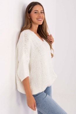 Sweter Damski Model IT-SW-7703.70 Ecru - Italy Moda Italy Moda