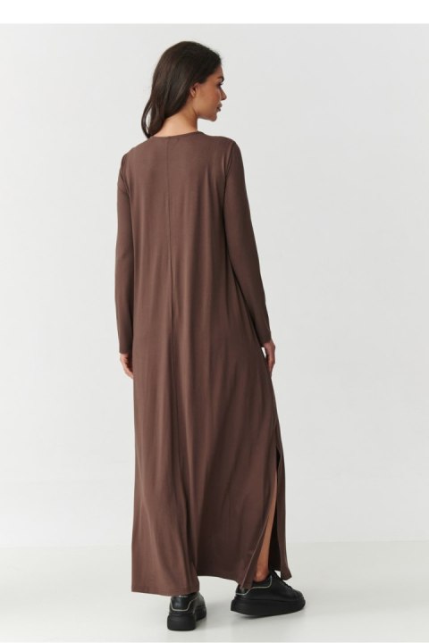 Sukienka Model M895 Czekolada - Makadamia Makadamia Sukienka Model M895 Czekolada - Makadamia Makadamia