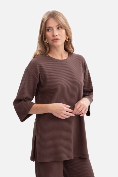 Bluzka Model B301 Brown - BeWear BeWear Bluzka Model B301 Brown - BeWear BeWear