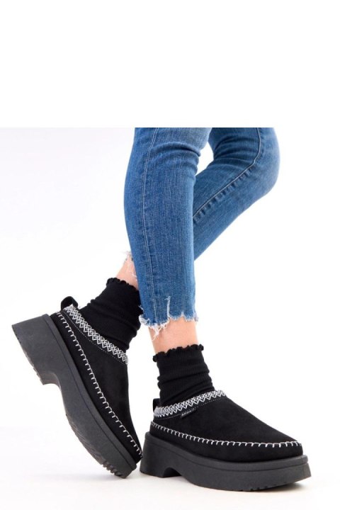 Kapcie Model Julen 777-13 Black - Solea Solea