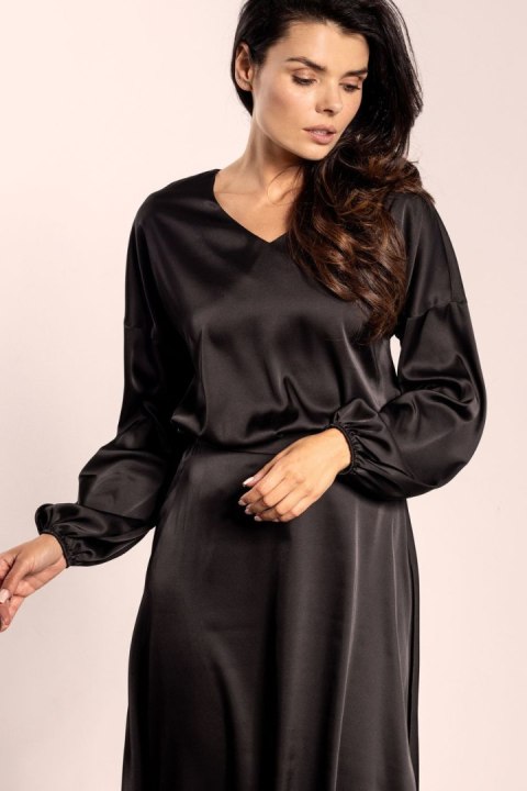 Bluzka Model A740 Black - awama Awama Bluzka Model A740 Black - awama Awama