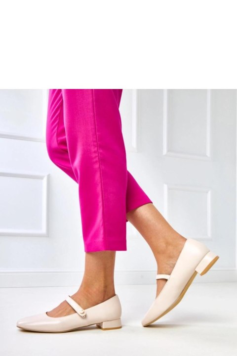 Czółenka Model Alya GG3071-3 Beige - Solea Solea