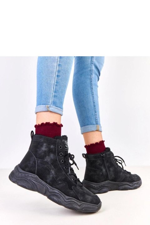 Trapery Model Chakles XY2817-1 Black - Solea Solea