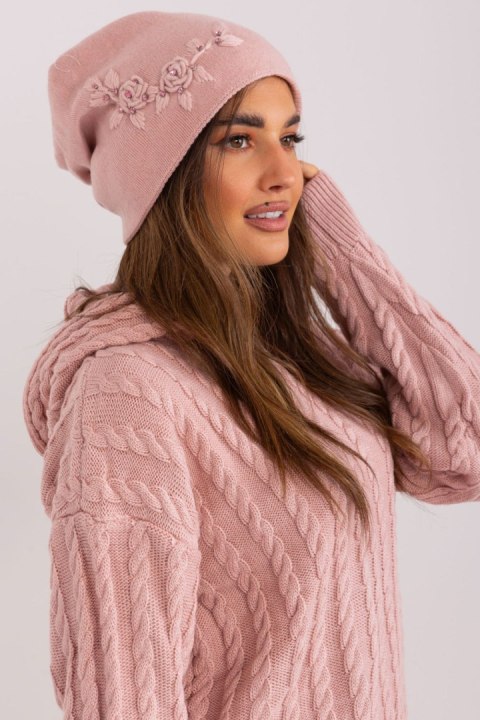 Czapka Model AT-CZ-2329.76 Light Pink - AT AT Czapka Model AT-CZ-2329.76 Light Pink - AT AT