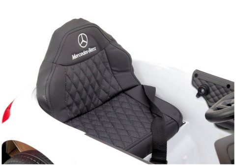 Pojazd Na Akumulator Mercedes KL-1666-1 Biały LEAN CARS Pojazd Na Akumulator Mercedes KL-1666-1 Biały LEAN CARS