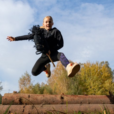 SKIPPI HOBBY HORSE Z KANTAREM CZARNY KOŃ A3 DUŻY SKIPPI HOBBY HORSE Z KANTAREM CZARNY KOŃ A3 DUŻY