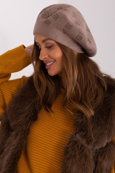 Beret Model AT-CZ-2318.26 Dark Beige - AT AT Beret Model AT-CZ-2318.26 Dark Beige - AT AT