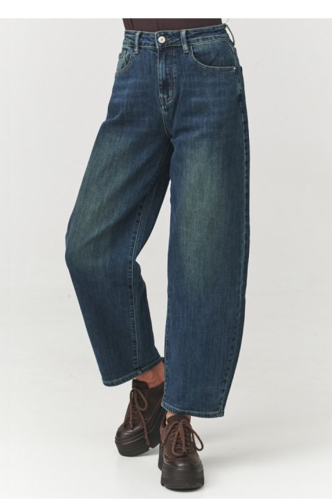 Spodnie Jeansy Damskie Model C13 Dark Jeans - Makadamia Makadamia