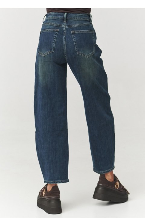Spodnie Jeansy Damskie Model C13 Dark Jeans - Makadamia Makadamia