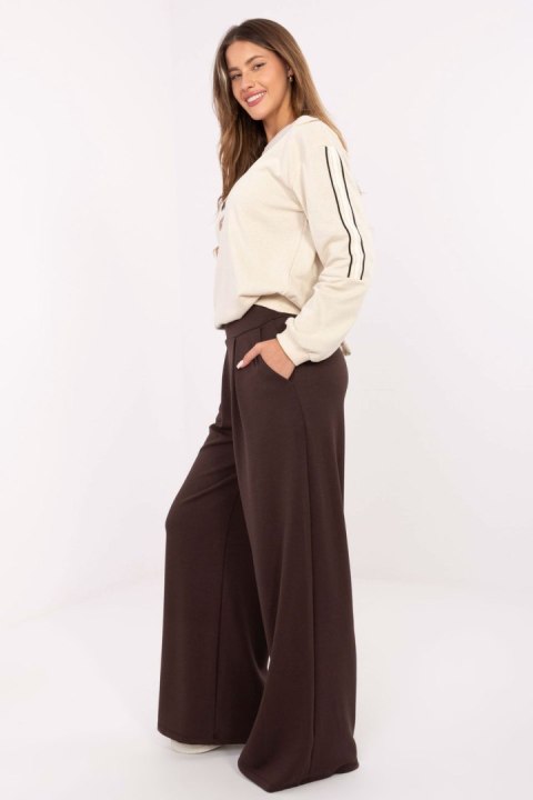 Spodnie Dresowe Model RV-DR-A613.69 Dark Brown - Relevance Relevance