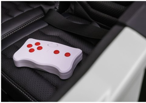 Pojazd na akumulator Buggy Arctic Cat WILDCAT XX 24V14AH Biały LEAN CARS