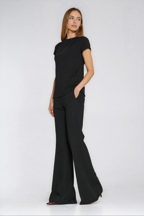 Bluzka z zakładkami na ramionach B218 Black - Nife Nife