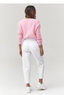 Sweter Damski Model C40 Powder Pink - Makadamia Makadamia