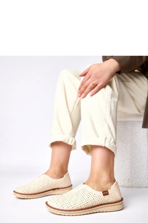 Półbuty Model Rosa 60770-2 Beige - Solea Solea